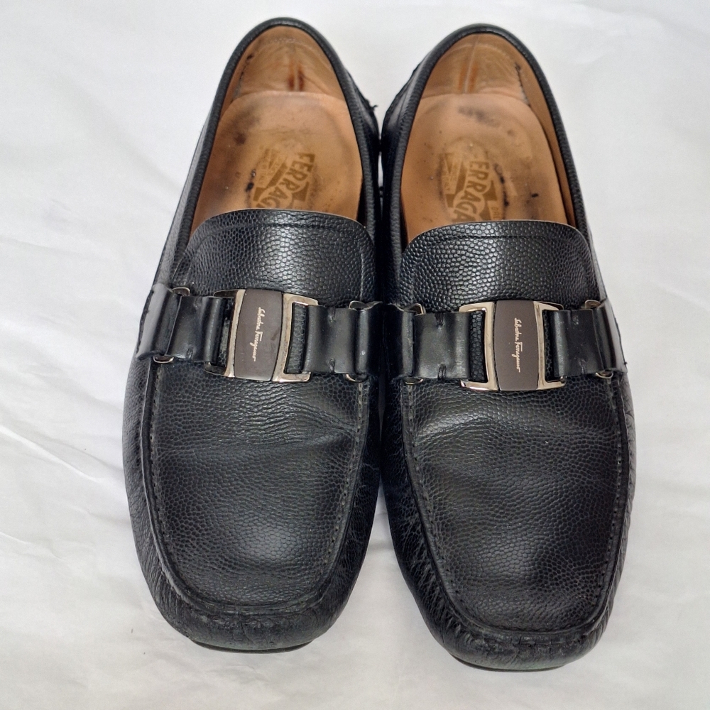 SALVATORE FERRAGAMO MENS SOFT Black LEATHER LOAFER SHOES 8.5